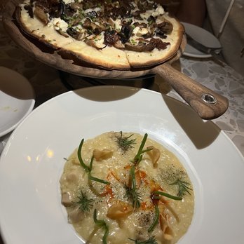 Coletta - Sunchoke and "Scallop" Risotto and Wild Mushroom Truffle pizza - Vegan Near Me - New York, New York Coletta - Sunchoke and "Scallop" Risotto and Wild Mushroom Truffle pizza - Vegan Near Me - New York, New York