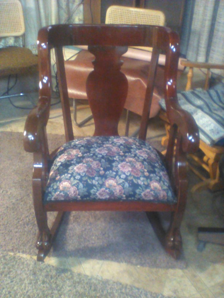 Arnoldo's Custom Upholstery - upholstery in Spokane, WA