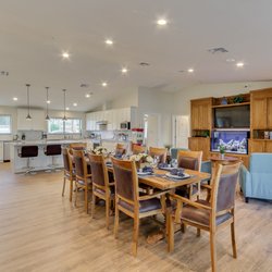 Vista Living Senior Care