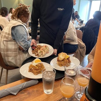 Somo Manayunk - Brunch is served - New American Near Me - Philadelphia, Pennsylvania Somo Manayunk - Brunch is served - New American Near Me - Philadelphia, Pennsylvania