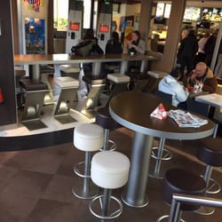 McDonald's - Beneden