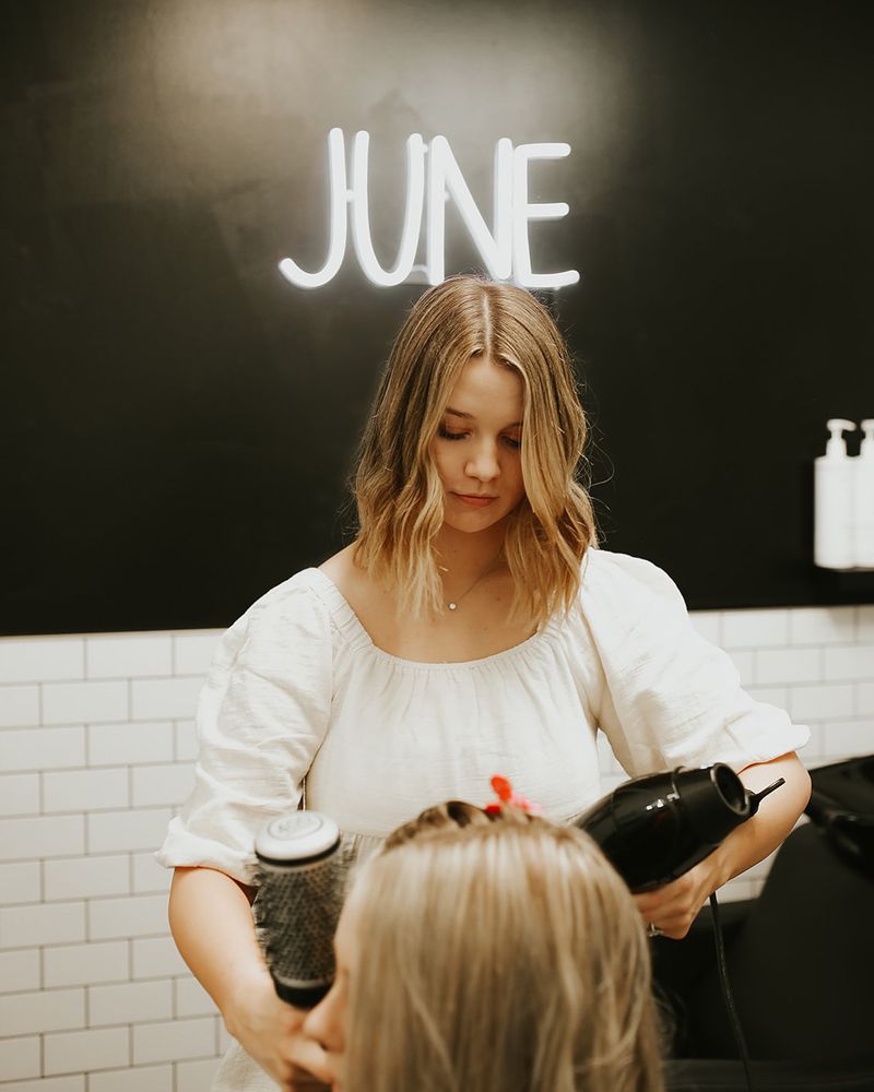 Hair by Aivree Logo