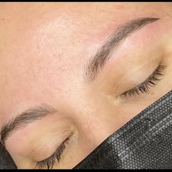 Gentryfied Beauty Bar - Microblading