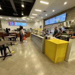 Qwench Juice Bar - Restaurant