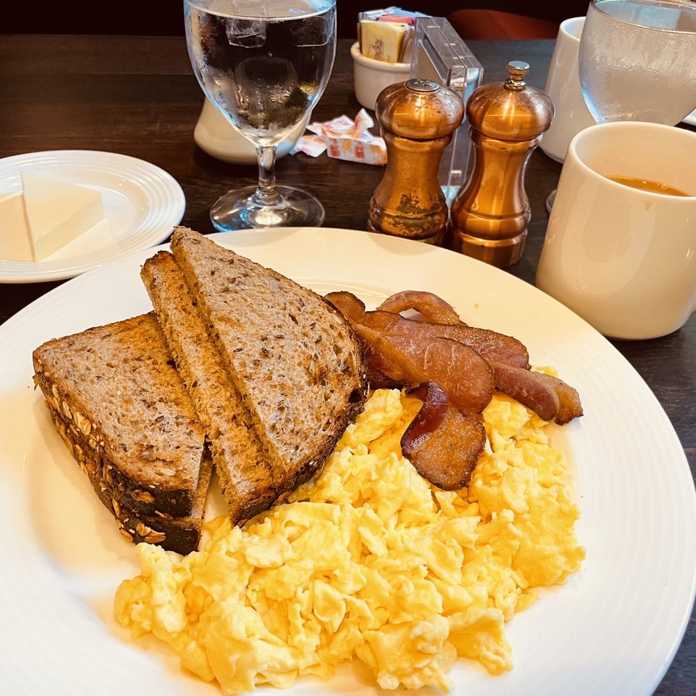 Washington Square Hotel - Breakfast - Hotels Near Me - New York, New York Washington Square Hotel - Breakfast - Hotels Near Me - New York, New York