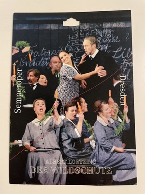 Semperoper Dresden by null