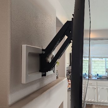 DataPhone - Pulling the TV down, it could be stopped at any height. - Security Systems Near Me - Glendale, California