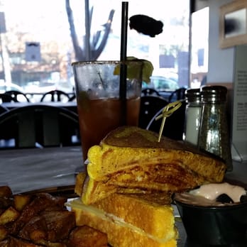 J DUB - Breakfast & Brunch Near Me - Bend, Oregon J DUB - Breakfast & Brunch Near Me - Bend, Oregon