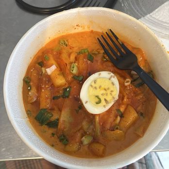 bb.q Chicken - Rose Tteokbokki - Chicken Shop Near Me - Beaverton, Oregon