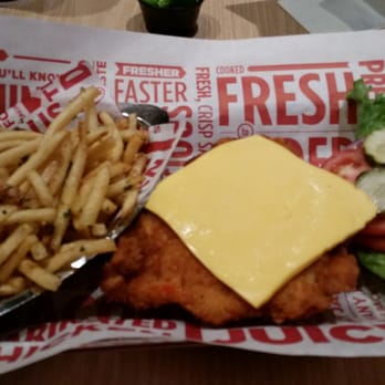 Smashburger - Classic chicken sandwich with smash fries - Burgers Near Me - Pearland, Texas
