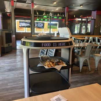 Mr Lee Chicken - Robot food delivery - Chicken Wings Near Me - Concord, California Mr Lee Chicken - Robot food delivery - Chicken Wings Near Me - Concord, California