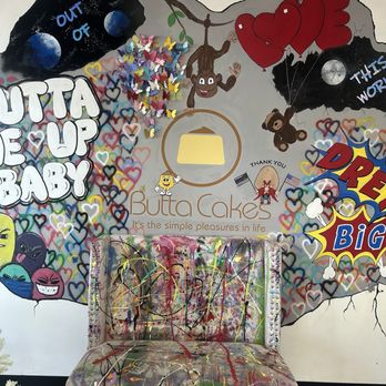 Butta Cakes - Cute decor. - Bakeries Near Me - Scottsdale, Arizona