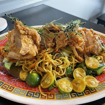 Minasa - Calamansi chicken and noodles - Filipino Near Me - Waipahu, Hawaii Minasa - Calamansi chicken and noodles - Filipino Near Me - Waipahu, Hawaii