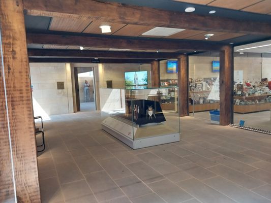 King Richard III Visitor Centre by null