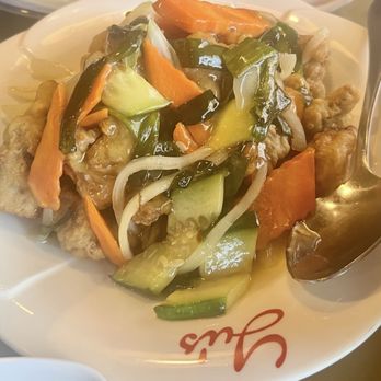 Yu's Mandarin - Chinese Near Me - Schaumburg, Illinois