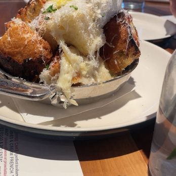 North Italia - White Truffle Garlic Bread - Italian Near Me - Cerritos, California North Italia - White Truffle Garlic Bread - Italian Near Me - Cerritos, California