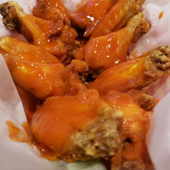 Wings Etc - my ten wings, buffalo hot style - Chicken Wings Near Me - Franklin, Indiana