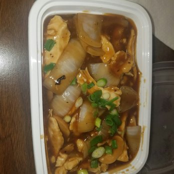 China House - SM Chicken in garlic sauce - Chinese Near Me - Warrenville, Illinois