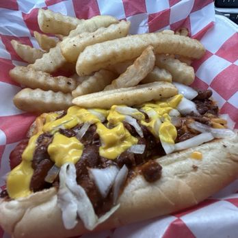 Snow White Drive In - Short Chili Cheese Dog and Fries - American Near Me - Lebanon, Tennessee Snow White Drive In - Short Chili Cheese Dog and Fries - American Near Me - Lebanon, Tennessee