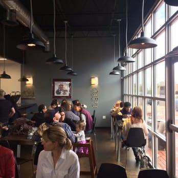 Fork & Fig - Lunch crowd - Burgers Near Me - Albuquerque, New Mexico Fork & Fig - Lunch crowd - Burgers Near Me - Albuquerque, New Mexico