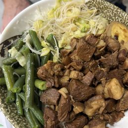 Fatty pork stew bowl Fatty pork stew bowl