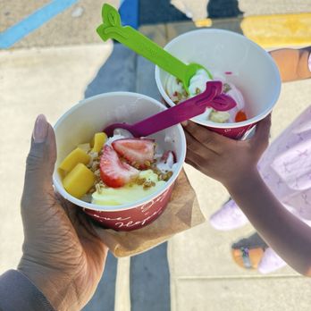 Yogurtland - Ice Cream & Frozen Yogurt Near Me - Los Angeles, California Yogurtland - Ice Cream & Frozen Yogurt Near Me - Los Angeles, California