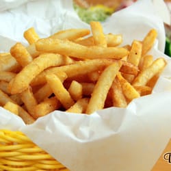 Deli Delicious - The Best Tasting Fries in Kerman!