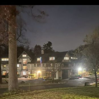 Eagle Hill School - Middle Schools & High Schools Near Me - Greenwich, Connecticut