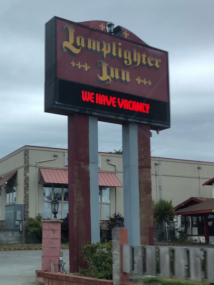 LAMPLIGHTER MOTEL Updated September 2024 19 Photos & 19 Reviews