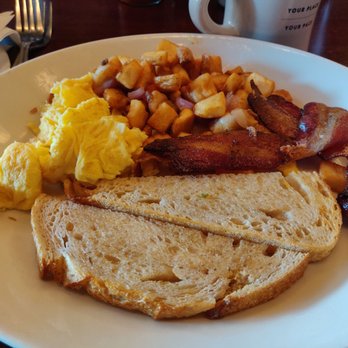 Black Walnut Café - Big plate - Cafes Near Me - Katy, Texas Black Walnut Café - Big plate - Cafes Near Me - Katy, Texas