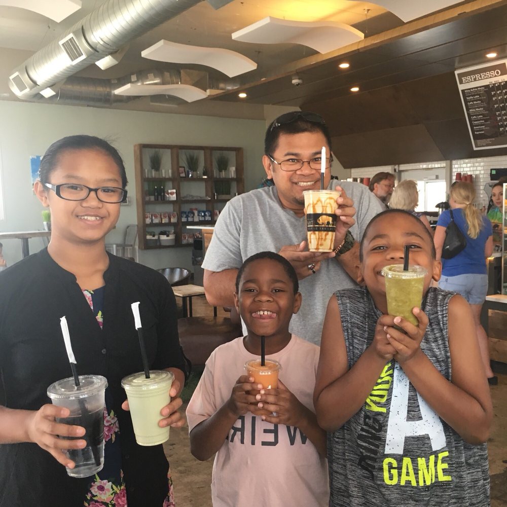 White Buffalo Coffee Bar - Coffee & Tea Near Me - Altus, Oklahoma