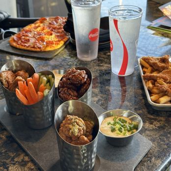 Topgolf - Topgolf Wings, Pepperoni Flatbread - Golf Near Me - San Jose, California Topgolf - Topgolf Wings, Pepperoni Flatbread - Golf Near Me - San Jose, California