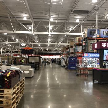 Costco - Wholesale Stores Near Me - Oak Brook, Illinois