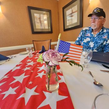 The Carlotta - Beautiful dining room - Assisted Living Facilities Near Me - Palm Desert, California The Carlotta - Beautiful dining room - Assisted Living Facilities Near Me - Palm Desert, California