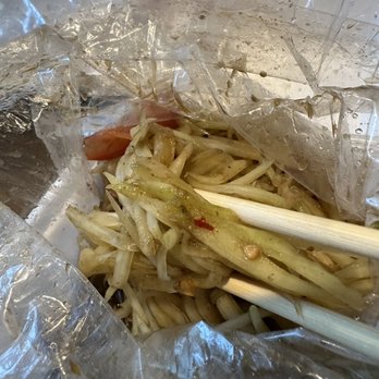 LA Kitchen - Papaya Salad - Chinese Near Me - Fresno, California