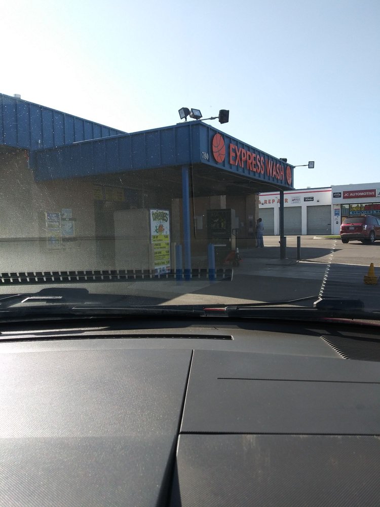 DRIBBLES CAR WASH 780 N Main St, Manteca, California Car Wash