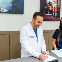 Rojeh Melikian, MD - Spine Surgeon