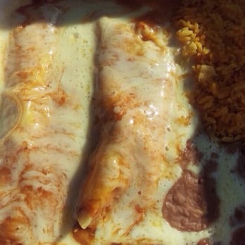 Lucy's Restaurant - Chicken and beef enchilada earlier this week - American Near Me - Lynwood, California