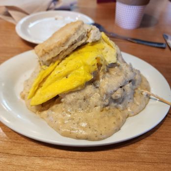 Maple Street Biscuit Company - Murfreesboro - Breakfast & Brunch Near Me - Murfreesboro, Tennessee