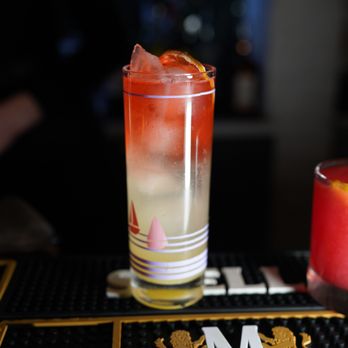 Alice Restaurant & Bar - American Near Me - Toronto, Ontario Alice Restaurant & Bar - American Near Me - Toronto, Ontario