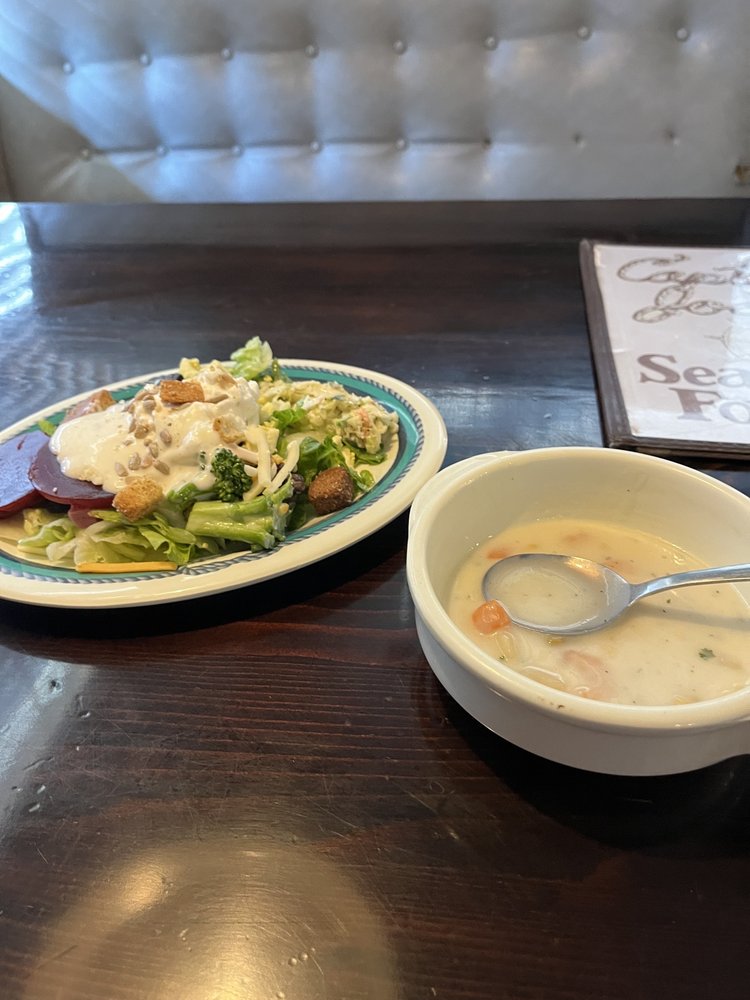 Captain Joe's Seafood Logo