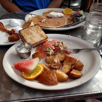 Fig Tree Cafe - Yum. - Breakfast & Brunch Near Me - San Diego, California Fig Tree Cafe - Yum. - Breakfast & Brunch Near Me - San Diego, California