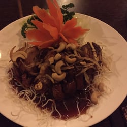 Sawasdee Thai Restaurant - Duck with honey and cashew