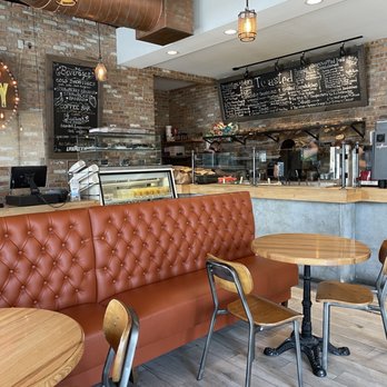 Toasted Bagelry & Deli - the interior of a restaurant - Delis Near Me - Miami, Florida Toasted Bagelry & Deli - the interior of a restaurant - Delis Near Me - Miami, Florida