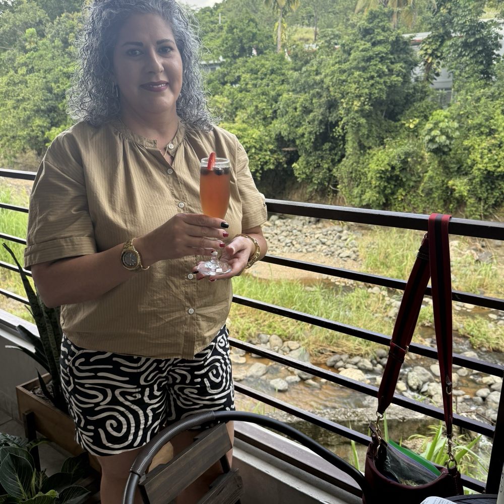 Riocafé - Vista con mimosa de pama - Breakfast & Brunch Near Me - Orocovis, Puerto Rico Riocafé - Vista con mimosa de pama - Breakfast & Brunch Near Me - Orocovis, Puerto Rico