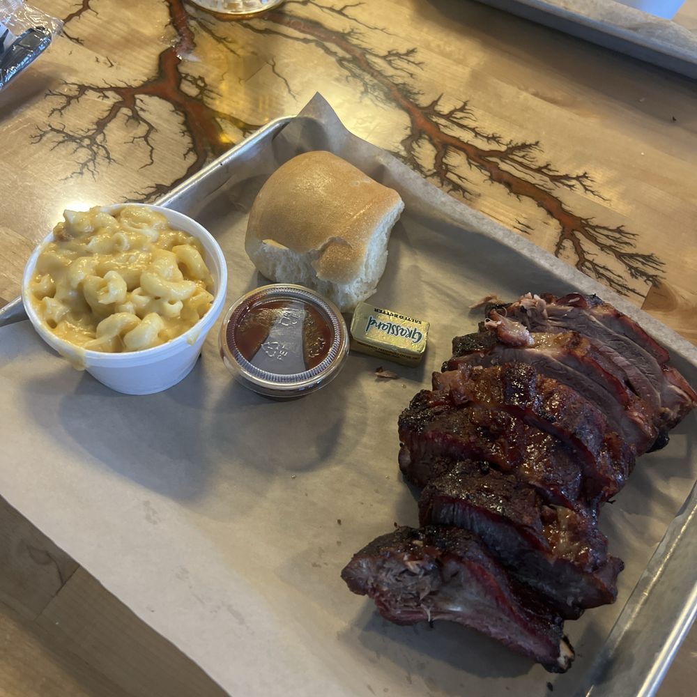 Hog Wild Bar-B-Que - Baby back ribs and Mac n cheese - Barbeque Near Me - Placerville, California Hog Wild Bar-B-Que - Baby back ribs and Mac n cheese - Barbeque Near Me - Placerville, California