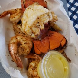 1 Lobster & 1/4 lb Shrimp Combo $23.99