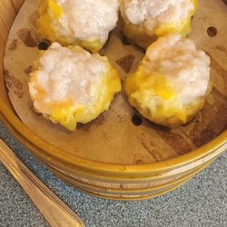 King's 21 Restaurant - Dim sum staple: siu mai - yummy!