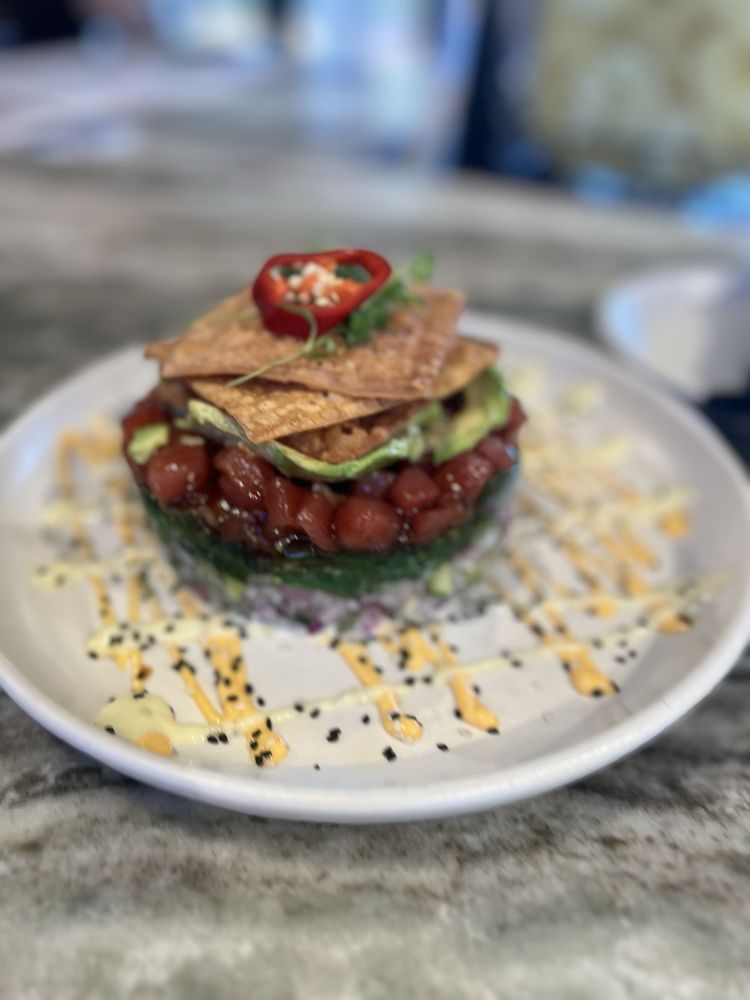 Barnyard Crafthouse & Eatery