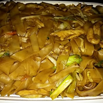Chinese To Go - Chicken chow fun - $7 - Chinese Near Me - Clermont, Florida Chinese To Go - Chicken chow fun - $7 - Chinese Near Me - Clermont, Florida